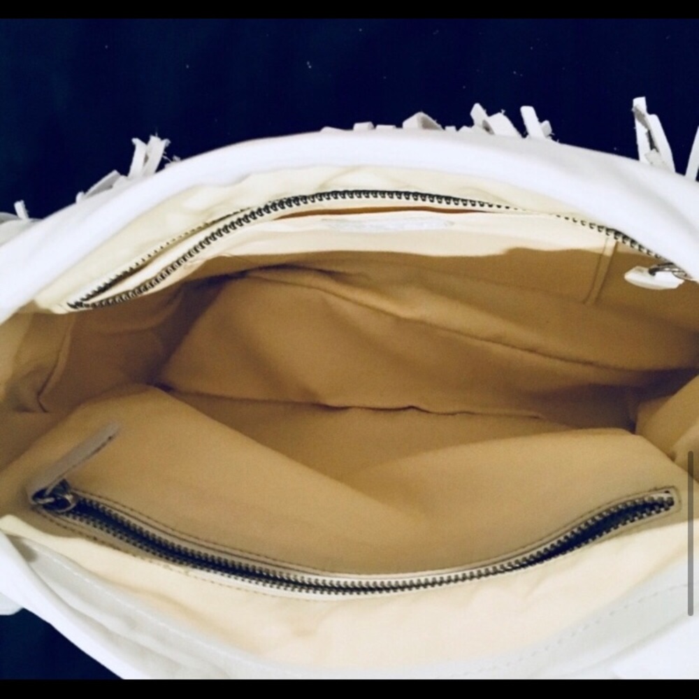 🎉HP🎉NWOT Vintage Hogan Fringed Handbag - Picture 4 of 8